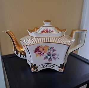 Arthur Wood Teapot